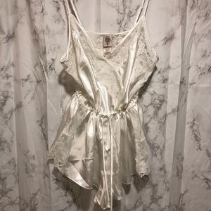 Silky white nightie with lace detail